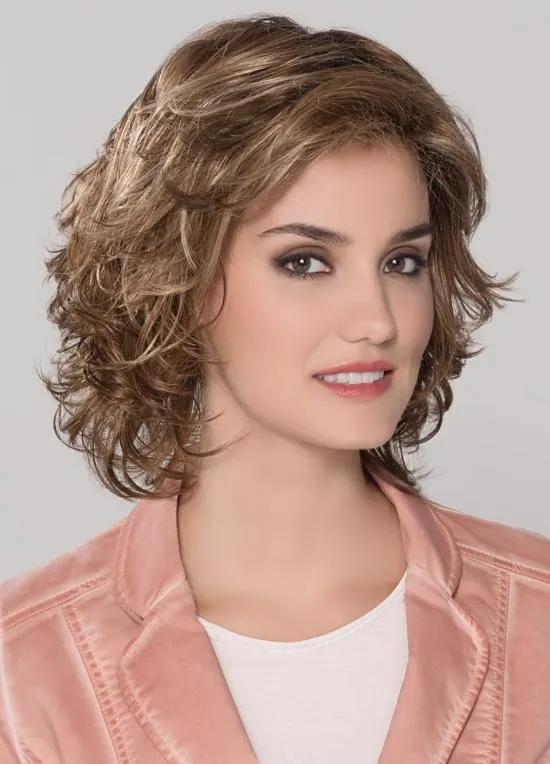 Модные парики осень-зима 2018г.